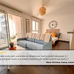 Gina - Modern Luminous Balcony - By Tgb Apartment
